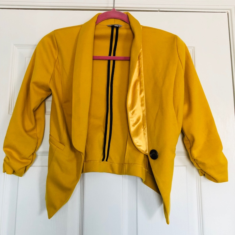 Mustard blazer